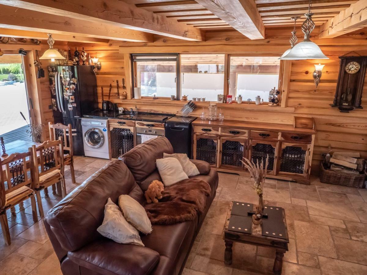 Vila Privatus Rastinis Namas Su Pirtimi Deckiai Exteriér fotografie